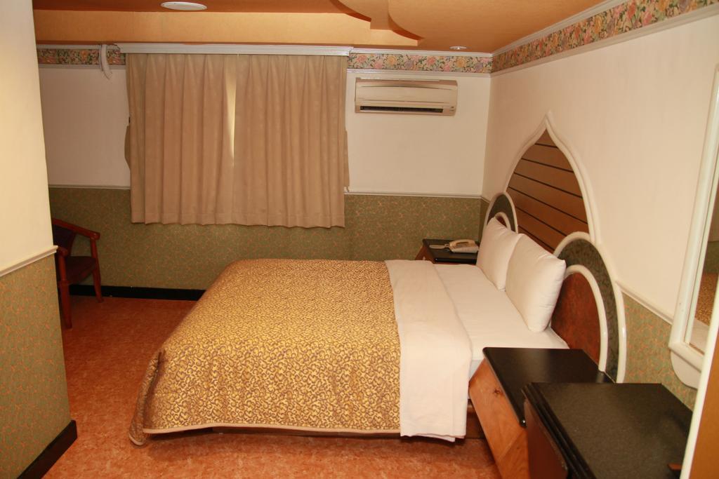 Ti Hwa Hotel Ταϊπέι Εξωτερικό φωτογραφία